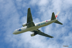 出発 JAL  [ドラえもん]　JA610J