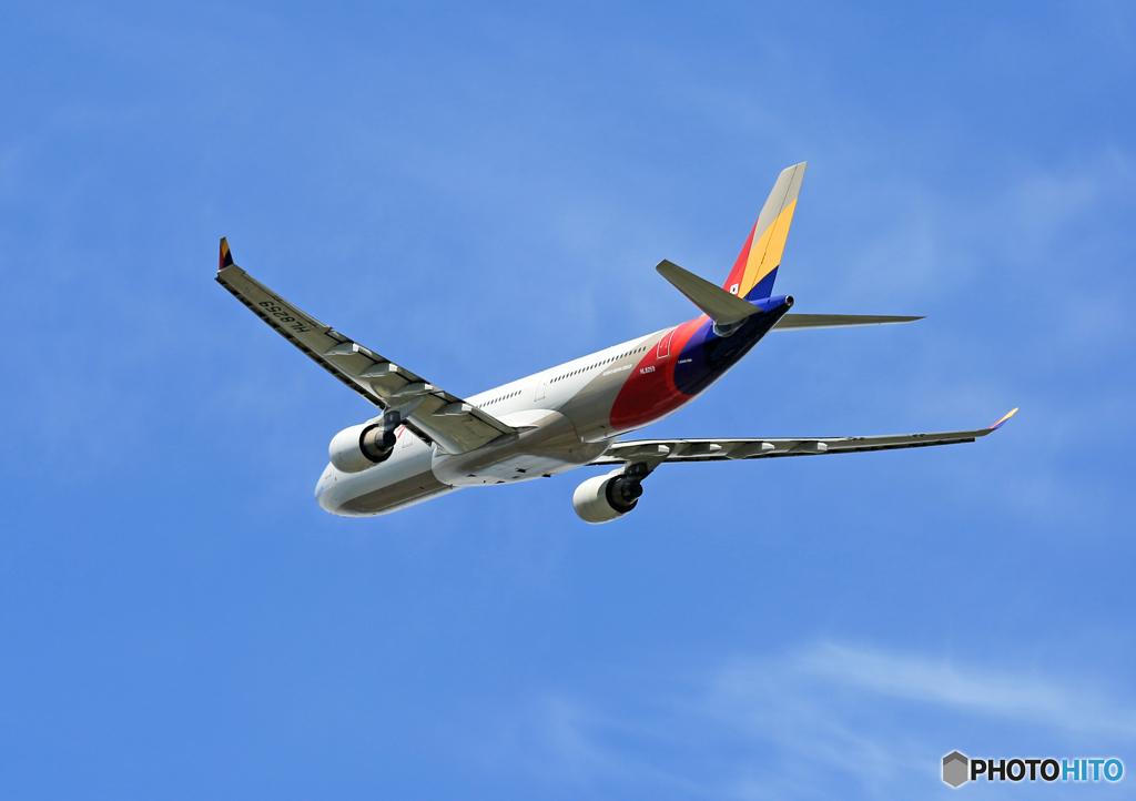「晴れ」 Asiana A330-323 HL8259 出発