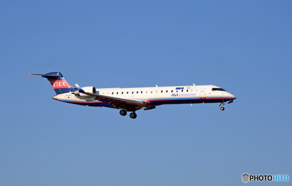 IBEX CRJ-700 JA10RJ 到着 
