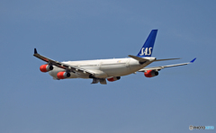 出発 SAS A340-313 OY-KBC