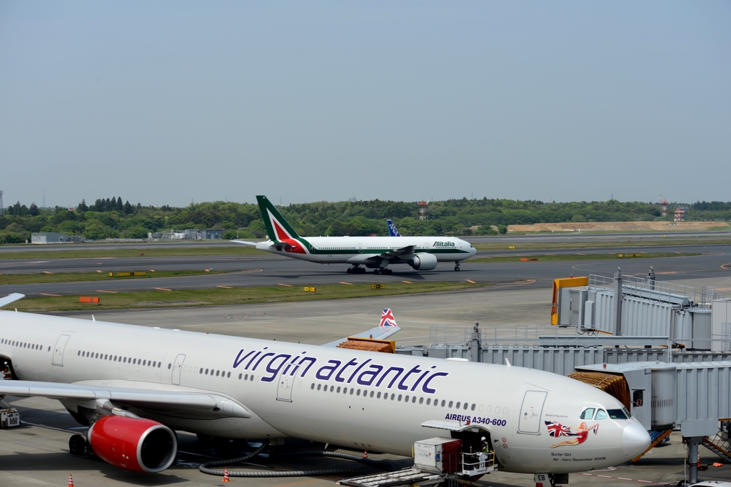 到着（12）Virgin atlantic A340-600　　