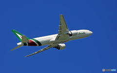 Alitalia 777-243 EI-DBK 出発 