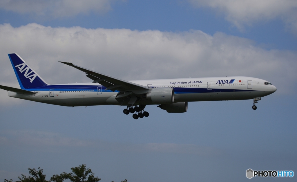 ANA 777-300 着陸　