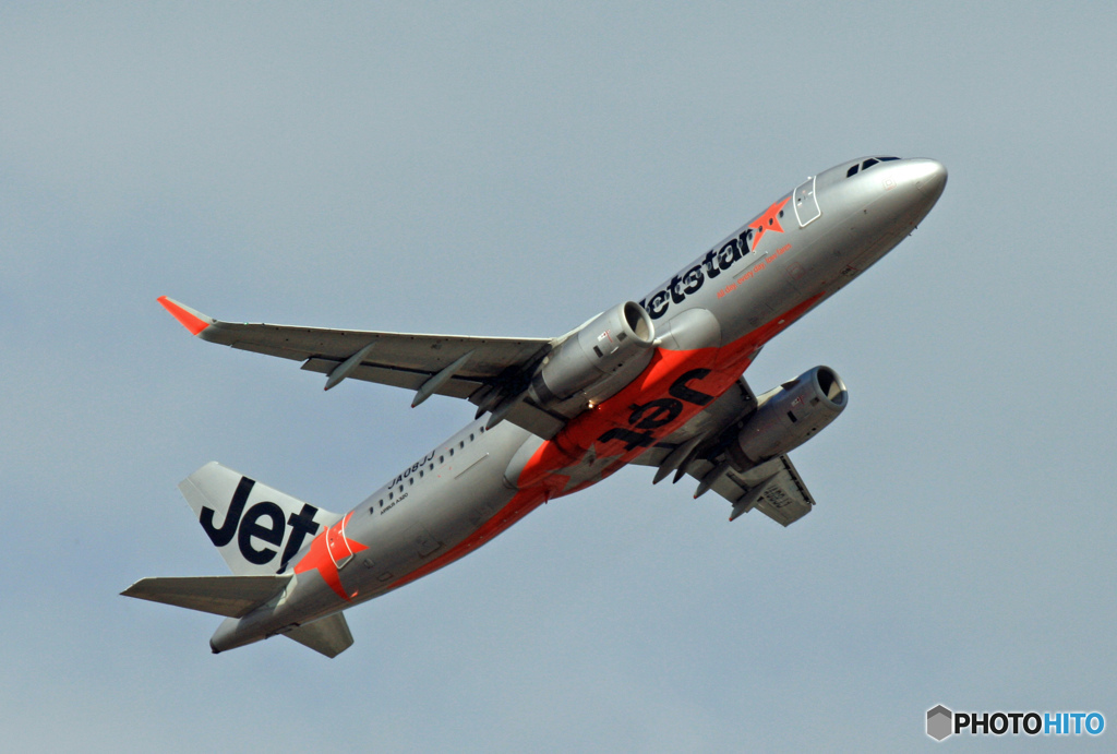 Jetstar A320-232 JA08JJ 飛び立ち　
