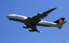 Lufthansa 747-400 D-ABVY 飛び立ち　