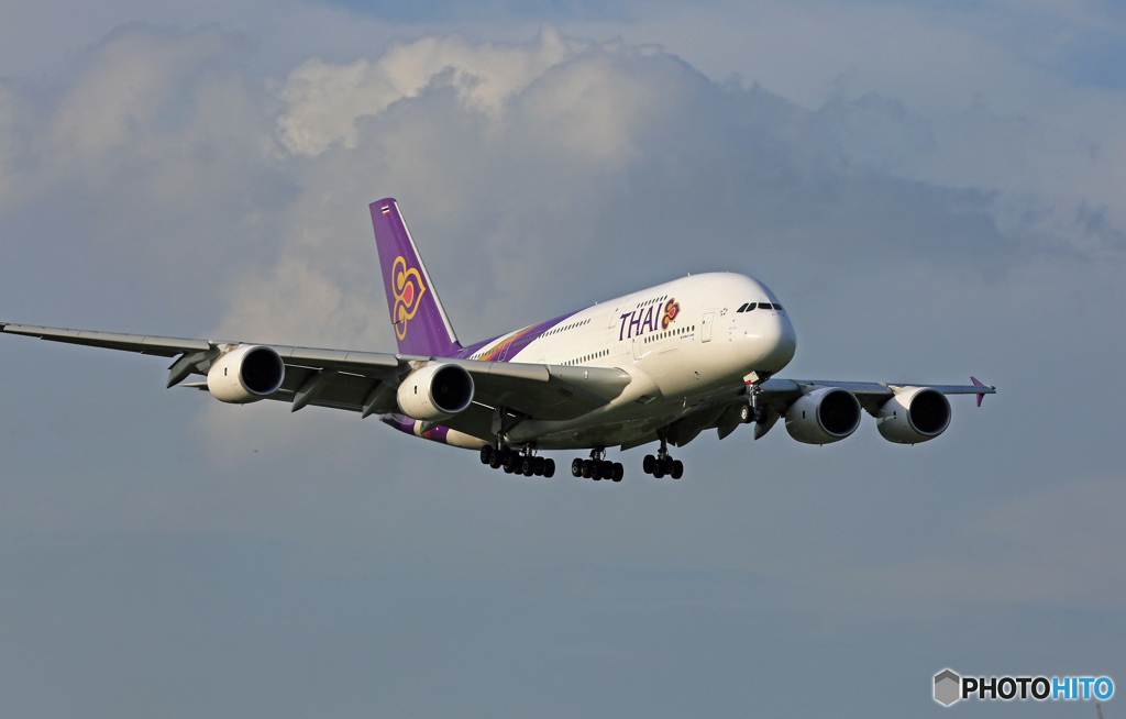 THAI A380-841 HS-TUE 着陸 
