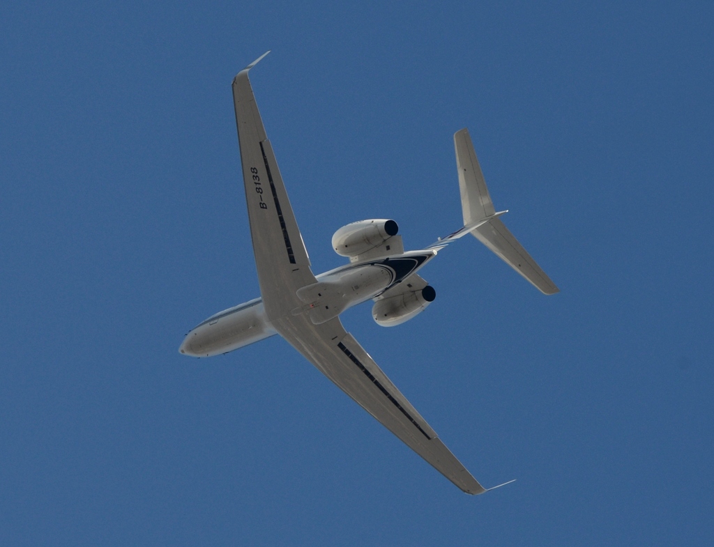 離陸 Gulfstream G550ﾌﾟﾗｲﾍﾞｰﾄ機