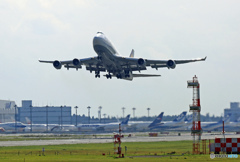 出発　Lufthansa 747-400ジャンボ機