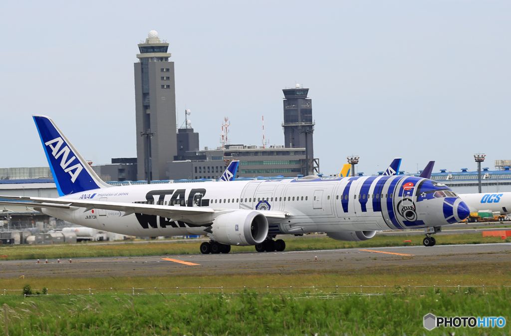 「そらー」 ANA STAR WARS R2-D2 JA873A 離陸 