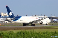AEROMEXICO 787-8 出発　