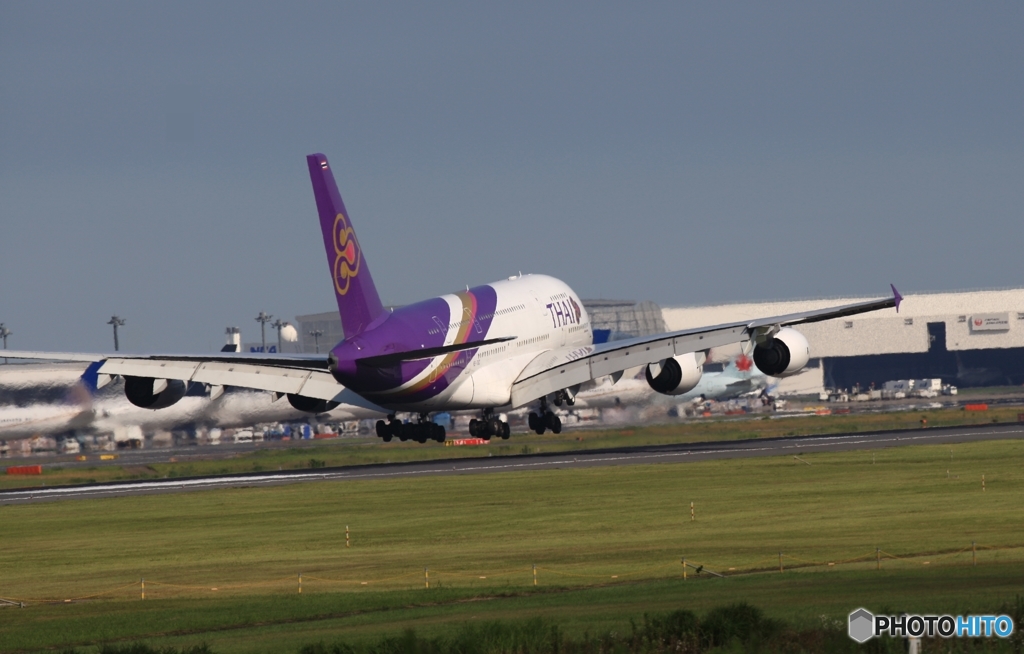 Thai A380-841 着陸　