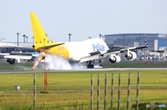 Polar 747-46NF 着陸　