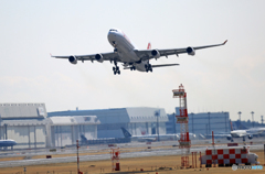 「SKY」 SWISS A340-313 HB-JMH Takeoff 