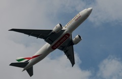 離陸(272)Emirates 777-F1H 離陸(272)Emirates 777-F1H