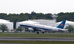 飛び立ち（136）CHINA SOUTHERN A320-200 　