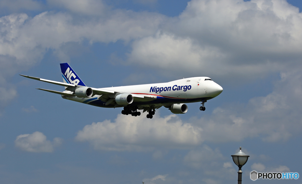 「雲」とNCA 747-8KZF JA11KZ/ジャンボ保存委員会