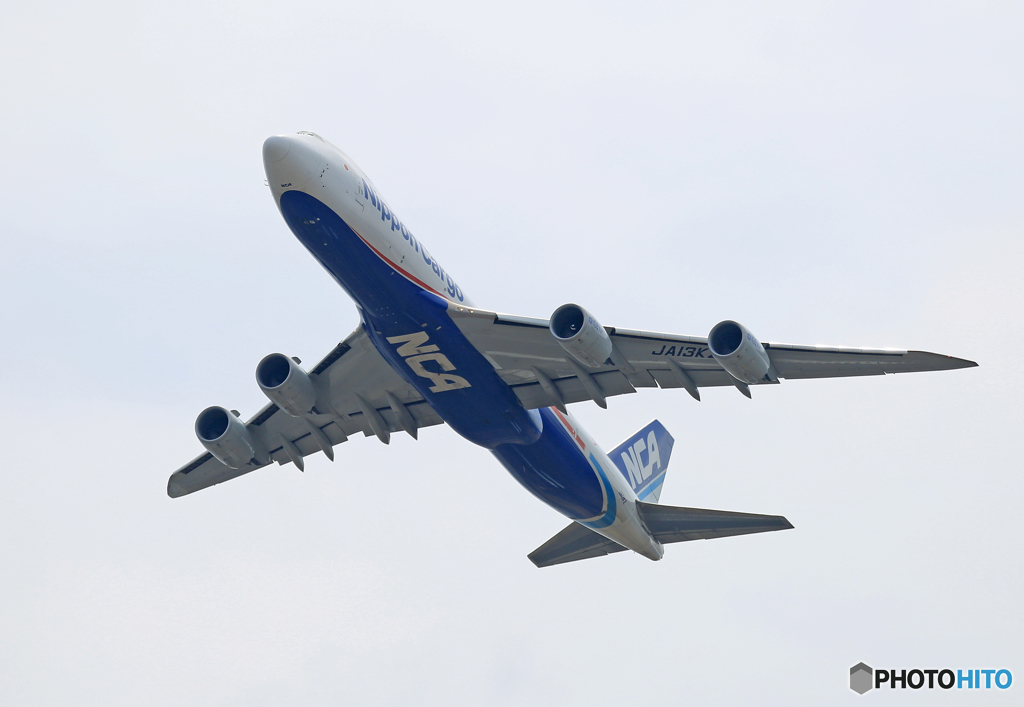 離陸 NCA 747-8KZF JA13KZ 「スカイ」