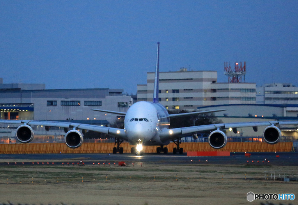 「空色」 Thai A380-841 HS-TUE 出発