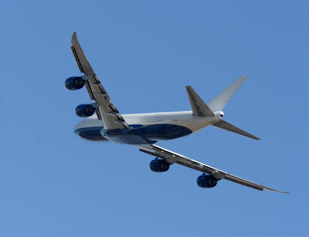 Polar Air Cargo 747-87UF 離陸