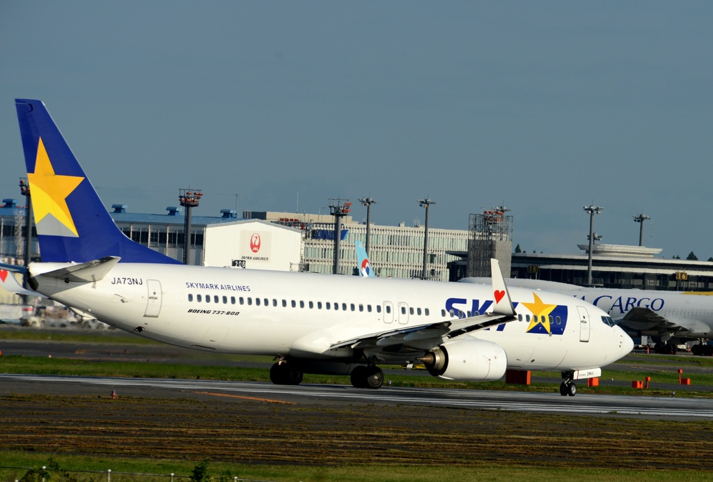 SKY 737-86N