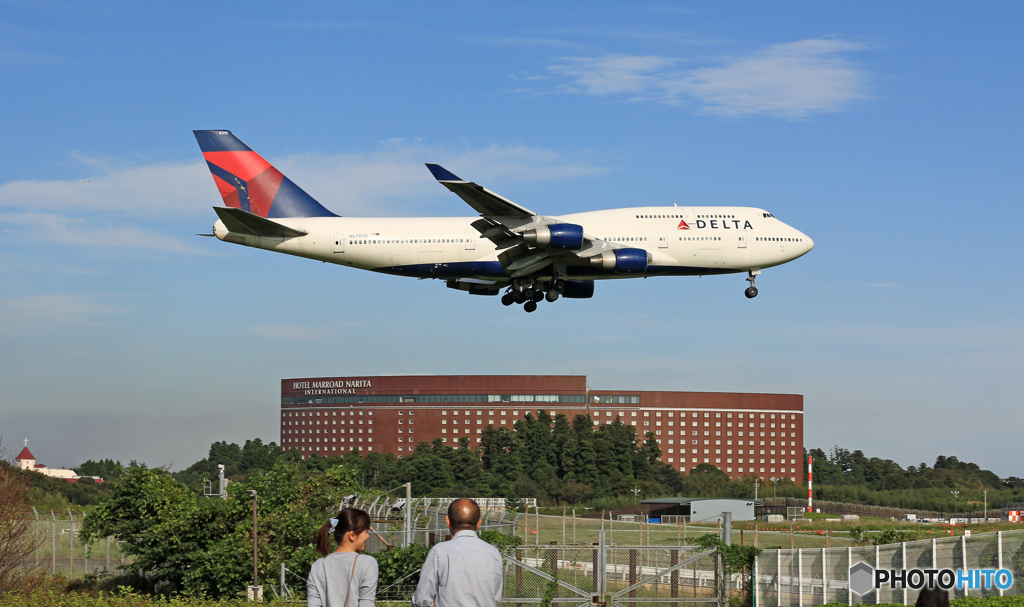 着陸 DELTA 747-400 N670US