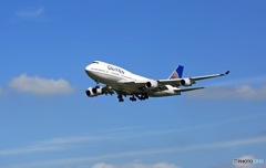 着陸 UNITED 747-400 N179UA