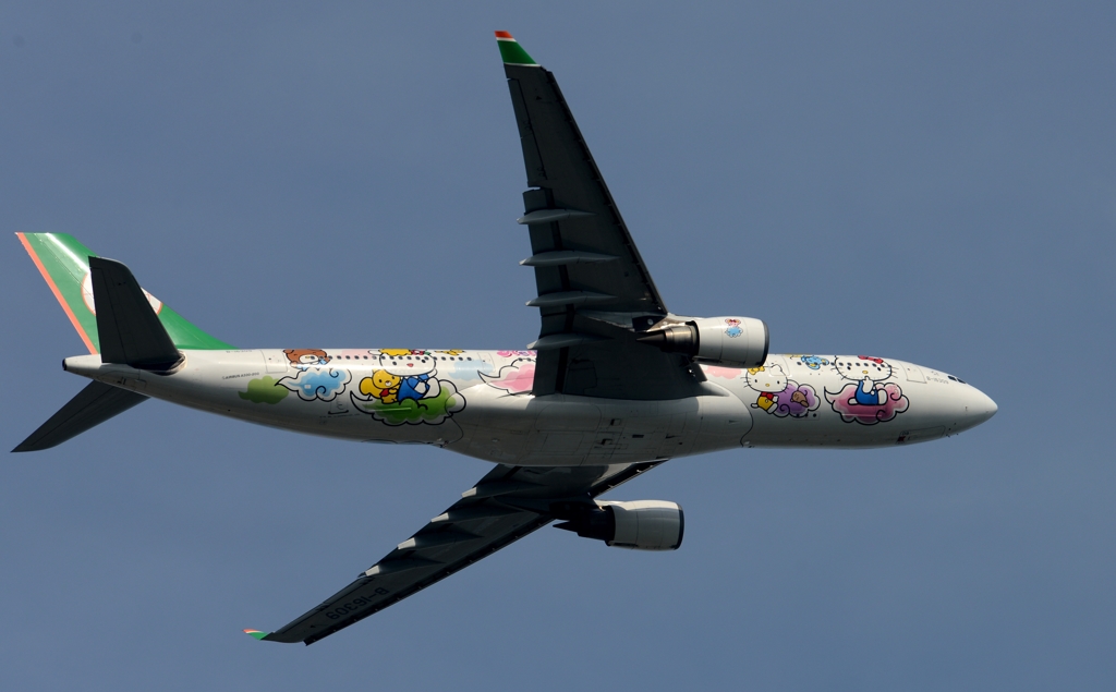 離陸（164） EVA A330 Hello Kitty 