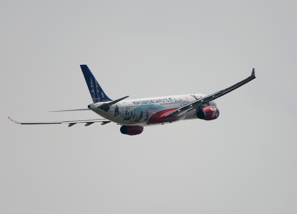 Air Asia A330-343 出発　