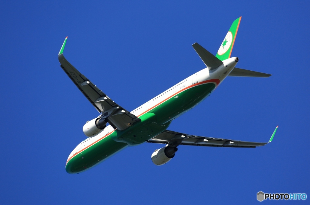 離陸　EVA A321-211 B-16211