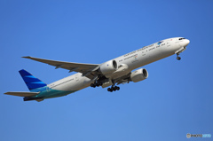 Garuda 777-3U3 PK-GID 出発 