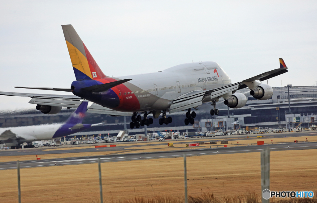 Landing☁ASIANA 747-400 HL7423 