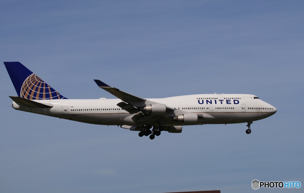 到着　UNITED７４７ジャンボ機