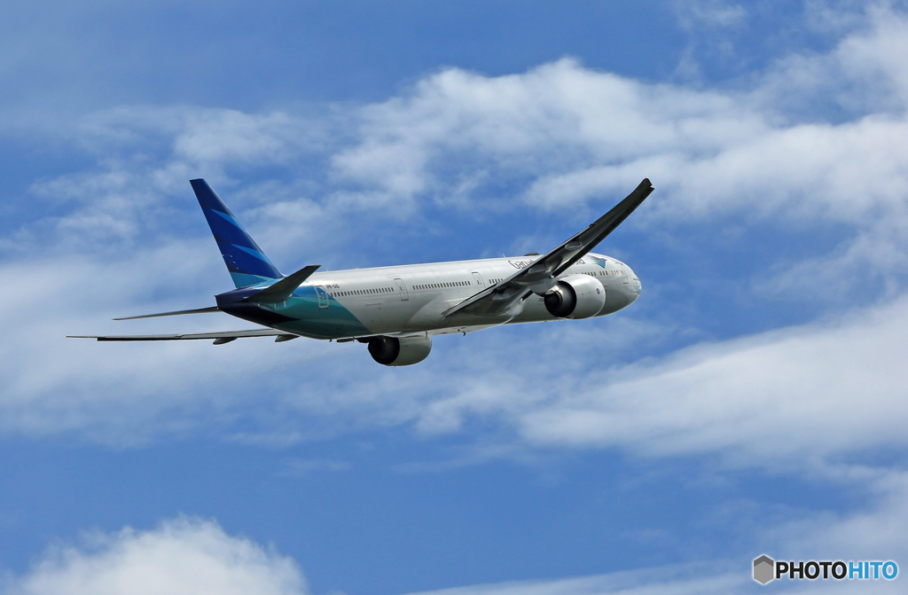 出発 Garuda 777-3U3 PK-GIA