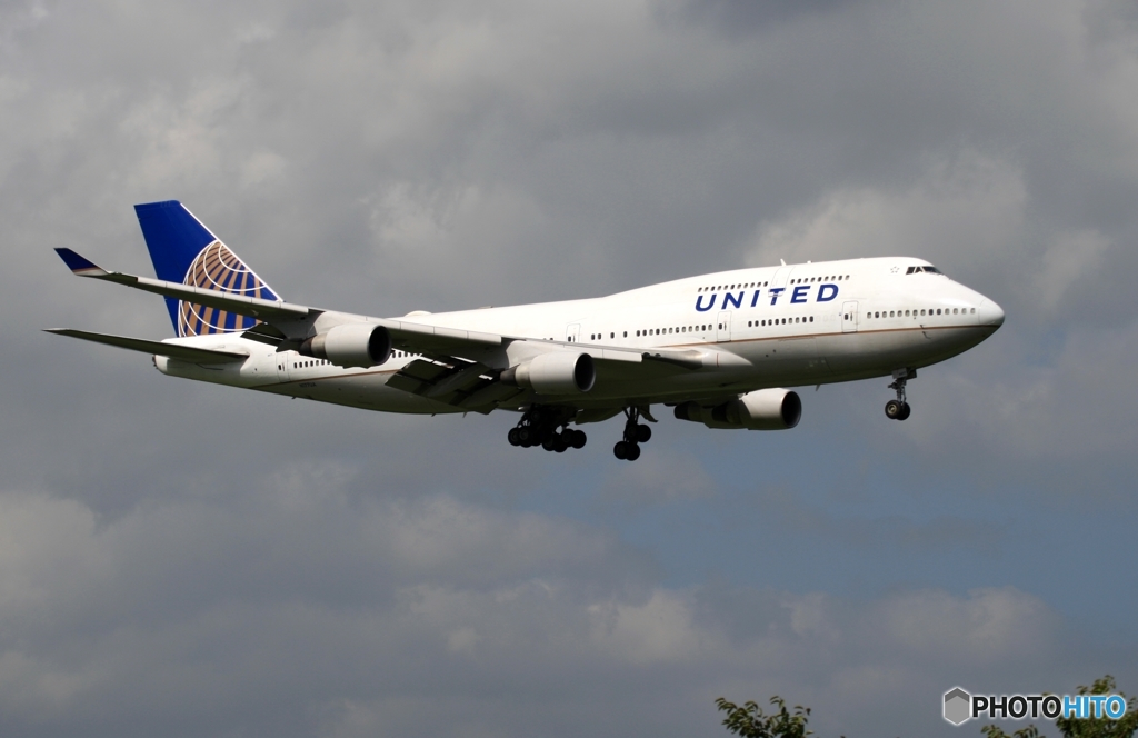 到着　UNITED７４７ジャンボ機