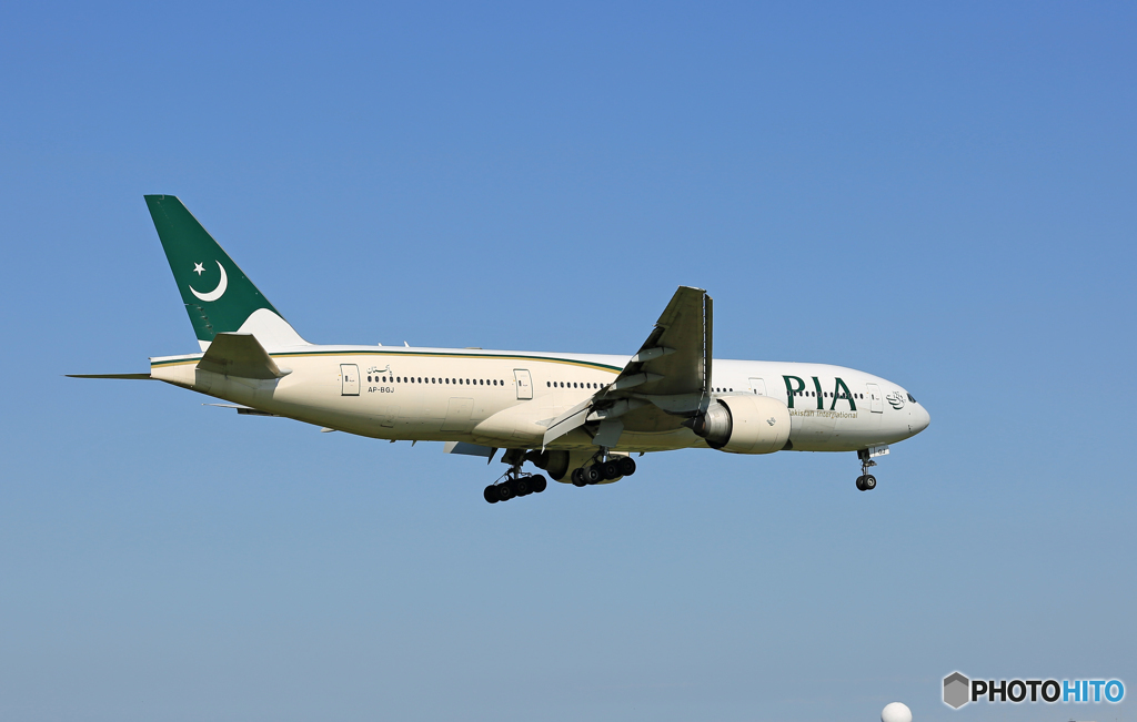 「そらー」 パキスタン航空 777-240 AP-BGJ