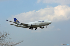「良い天気」 UNITED 747-400 N104UA Landing