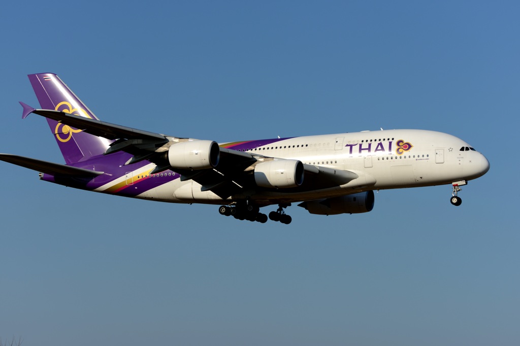 THAI A380-841 到着