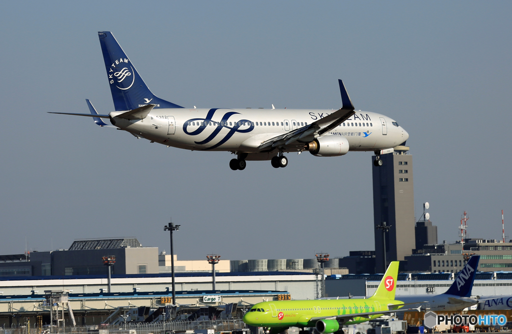 到着  厦門航空737-85C B-5302