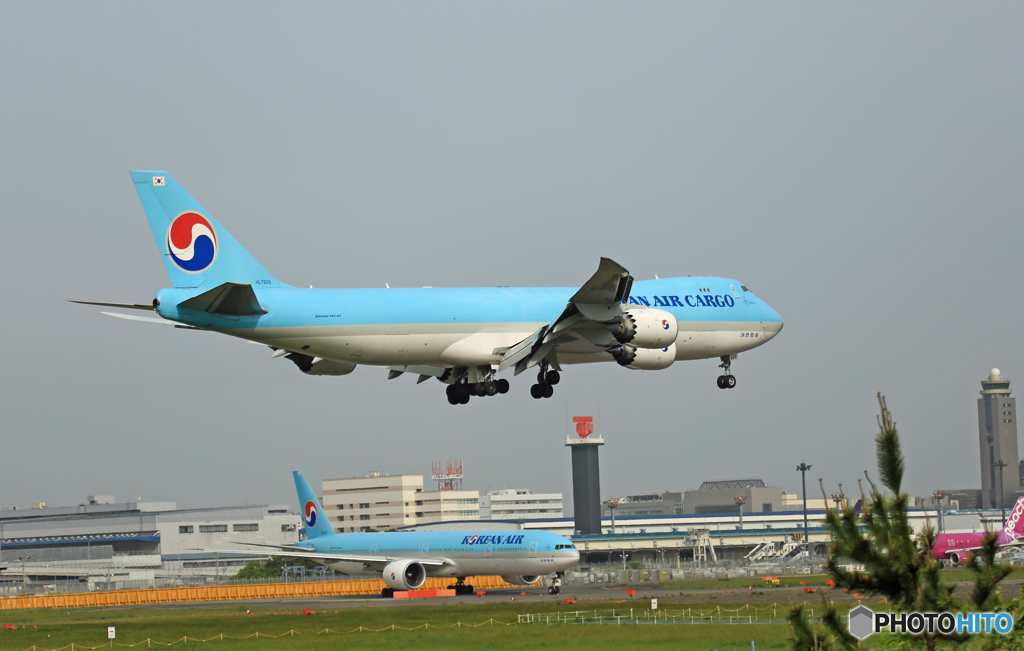 到着 KOREAN Cargo747-400F HL7609