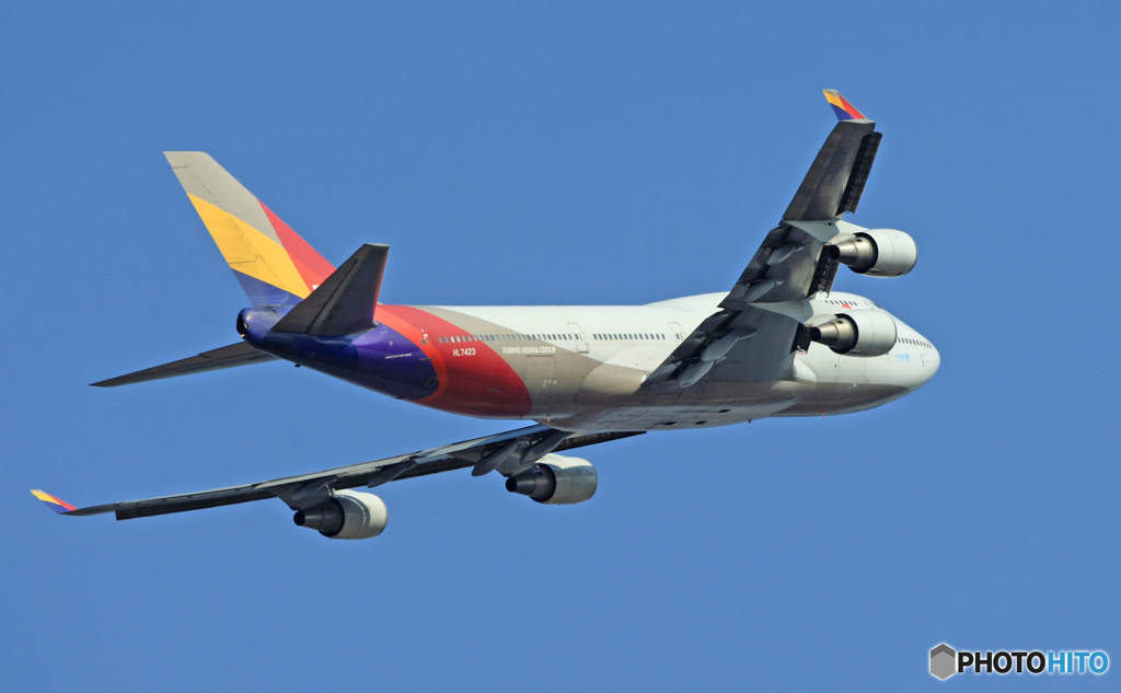 離陸 Asiana 747-400 HL7423