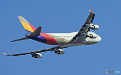離陸 Asiana 747-400 HL7423