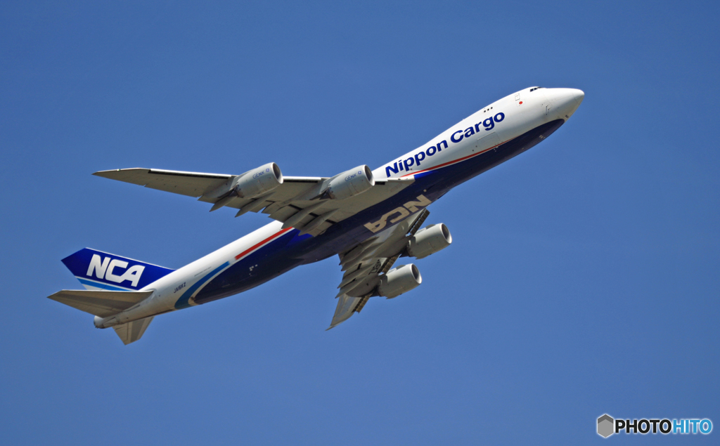 飛行 NCA 747-8KZF JA16KZ