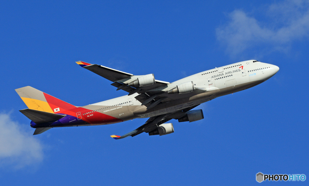 出発 Asiana 747-400 HL7471