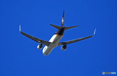 [青い空]　U P S 7 6 7 出発 