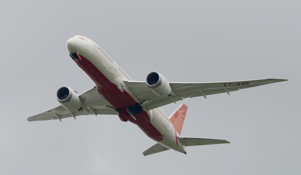 離陸（36）Air India 787-8