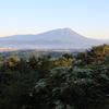 山法師と岩手山