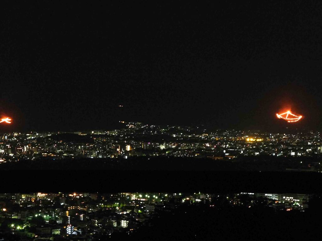 2012.8.16青蓮院将軍塚大日堂から「左大文字」、「舟形」送り火