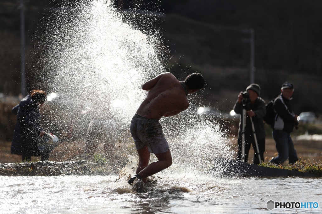 三春町西方　水掛けまつり