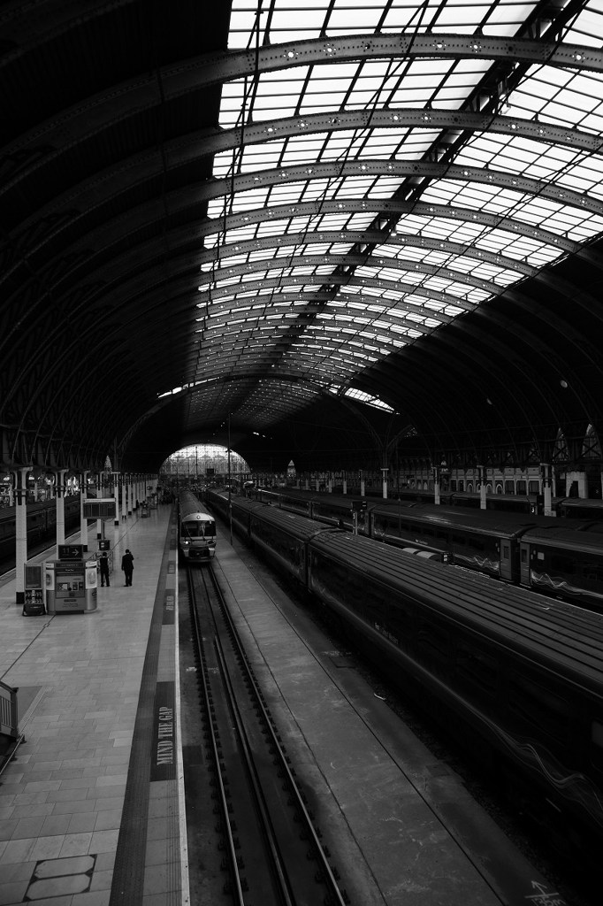numerous departures, London