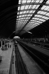 numerous departures, London